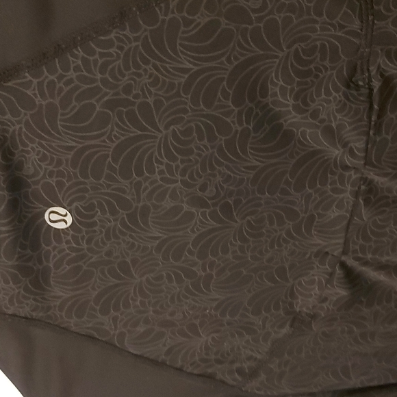 Lululemon active long sleeve top - Picture 4 of 5